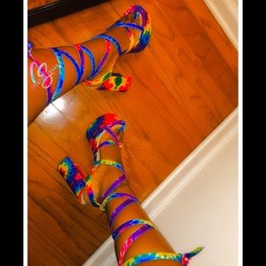 Chunky stallion heels